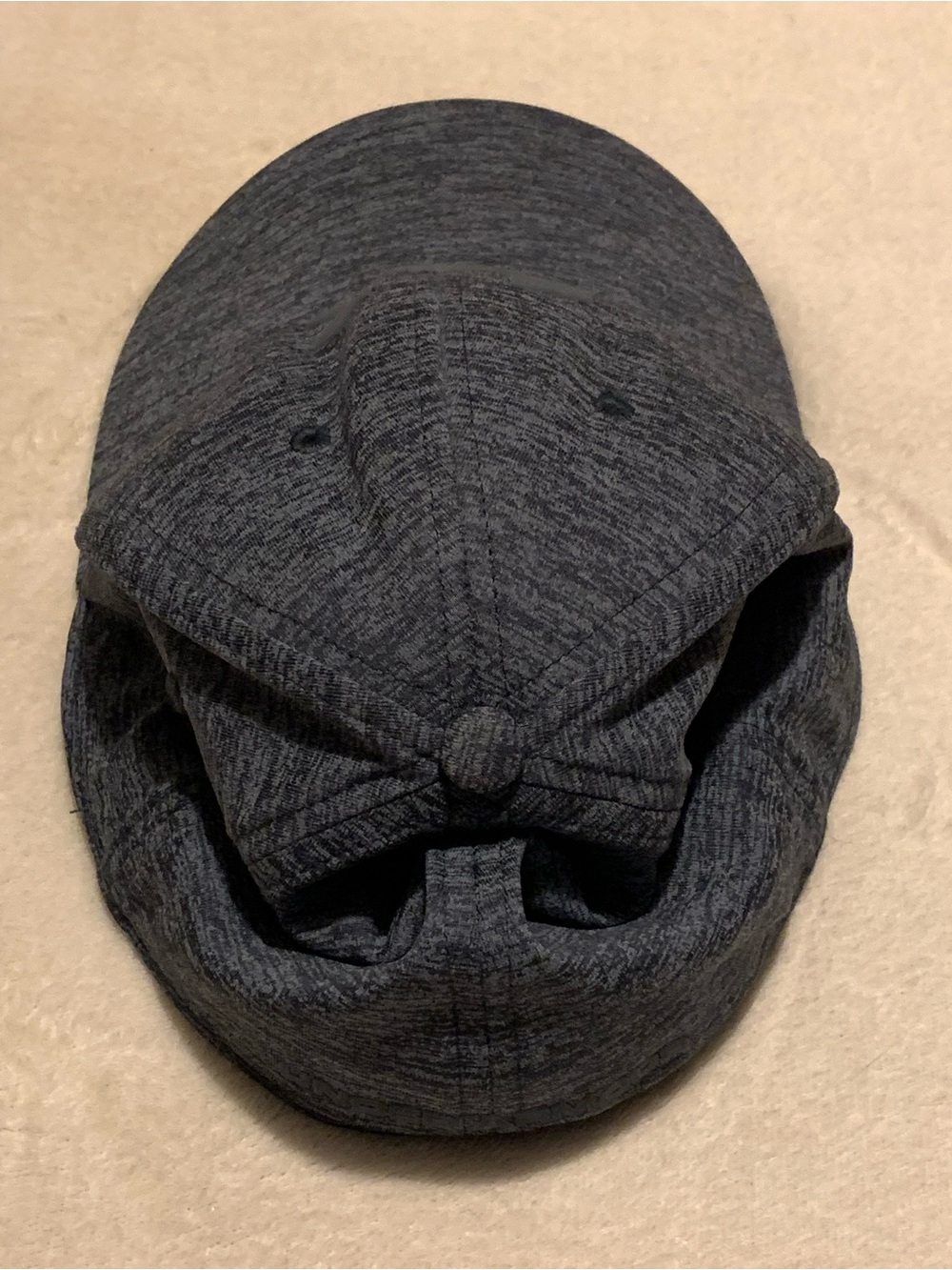 Under Armour hat - Picture 3 of 6